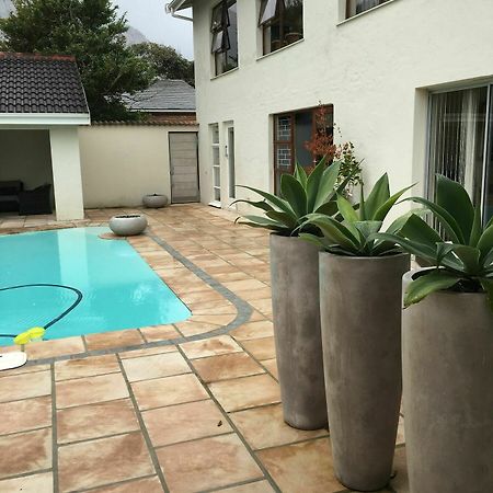 Four Pines Lodge Hermanus Exterior foto